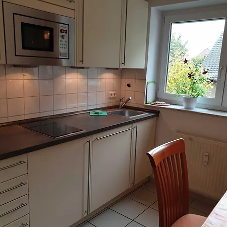 Rosenhus 4 *